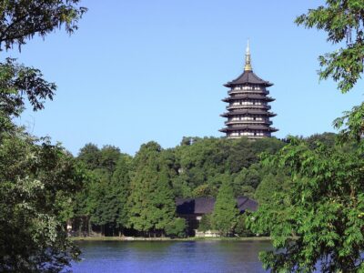 Group Tours : 6-day 5-night : Shanghai + Suzhou + Hangzhou + Nanjing + Wuxi + Wuzhen